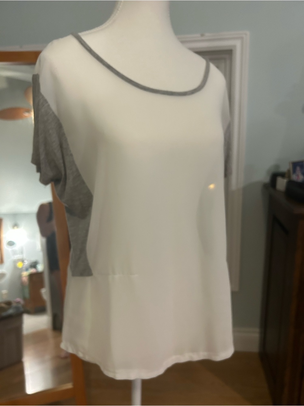 RD Style White and Grey Short Sleeve Mixed Media Top